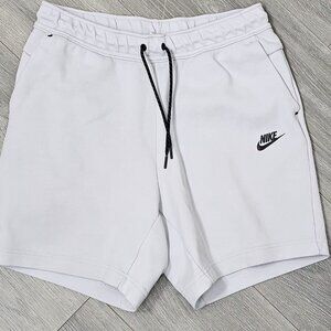 Nike Men’s M Tech Fleece Light Gray Shorts Drawstring Logo Athletic Casual